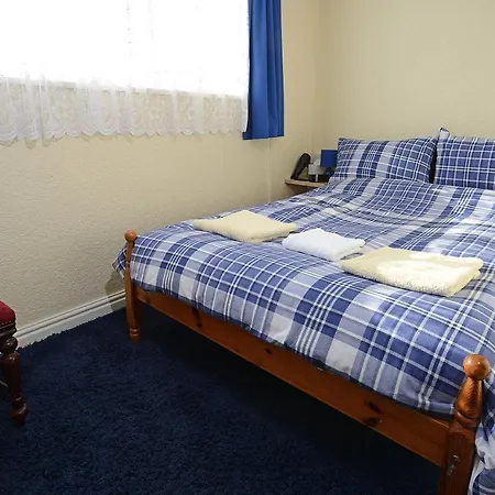 Guest house Lynmoore