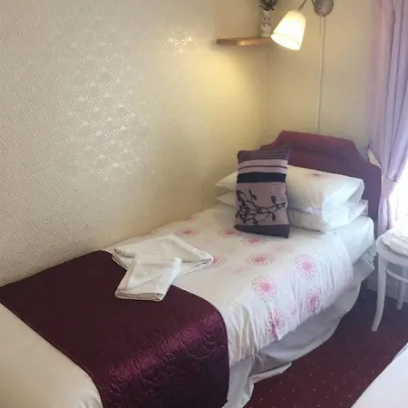 Bel Reve Bed & Breakfast 2*