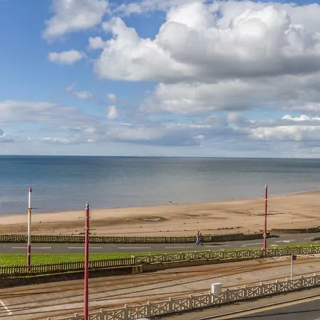 Hotel242 2* Blackpool