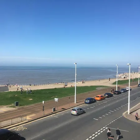 Camelot Seafront *