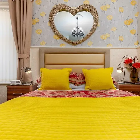 Valentine Over 21 Adult Couples Only Pensionat