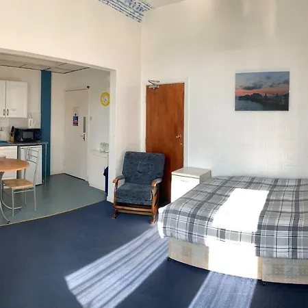 Beeton Villas Holiday Apartment Blackpool