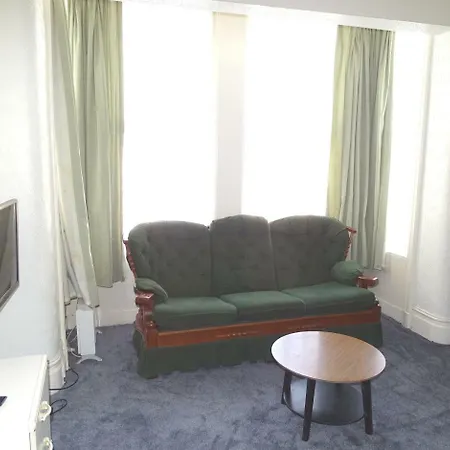 Apartment Beeton Villas Holiday *