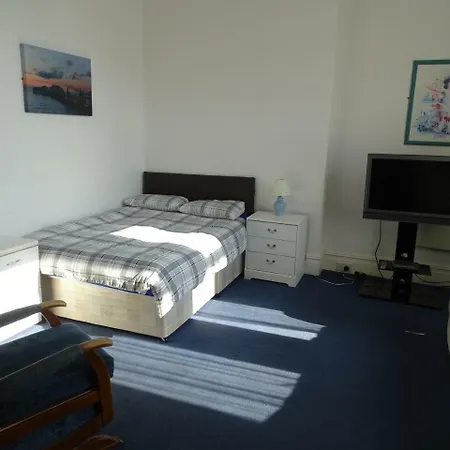 Apartment Beeton Villas Holiday