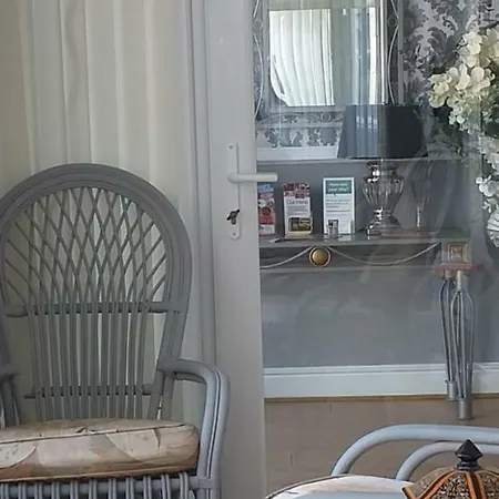 Surrey House Guest house Blackpool