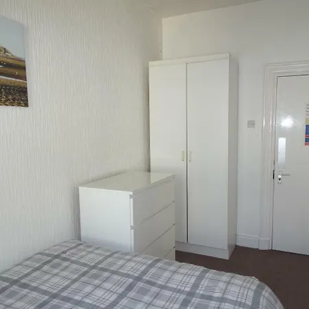Beeton Villas Holiday Apartment Blackpool