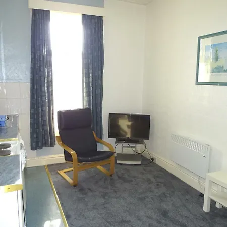 Apartment Beeton Villas Holiday