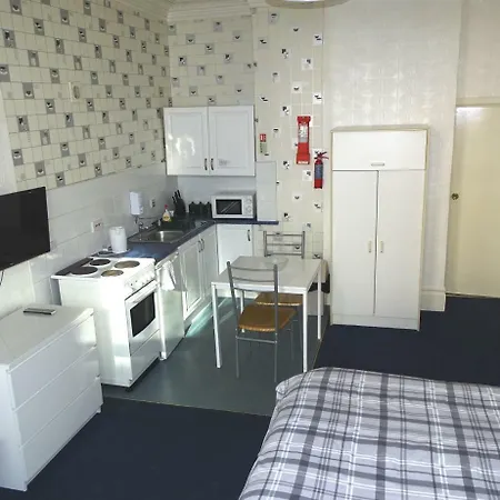 Beeton Villas Holiday Apartment Blackpool