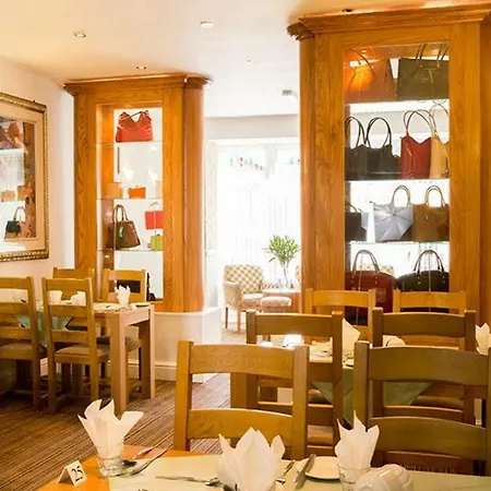 The Royal Alexandra By Compass Hospitality 3* Blackpool