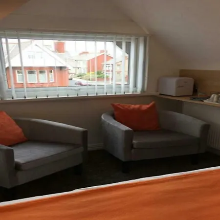 The Beaucliffe Bed and breakfast Blackpool