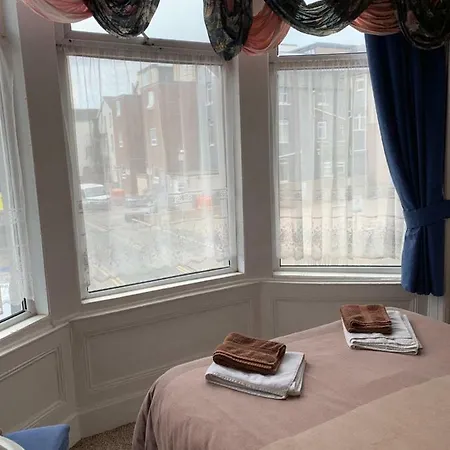 Tres Bon Guest house *