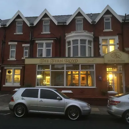 The Fernroyd Panzió