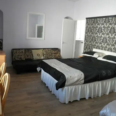 Aparthotel Celebration Holiday Blackpool