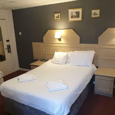 The Parisienne 2* Blackpool