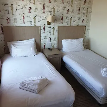 The Parisienne Hotel