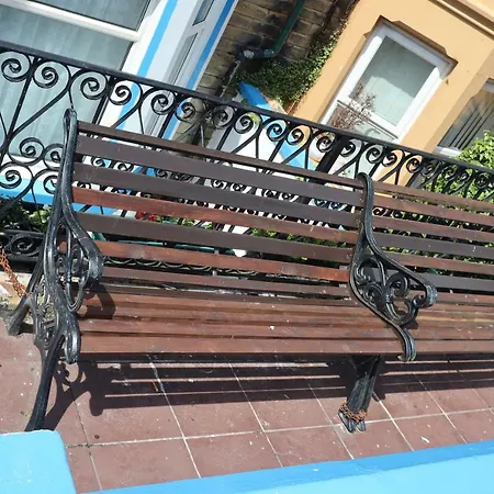 Bed & Breakfast Bramlea Blackpool