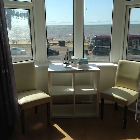 Oakwell Hotel Blackpool