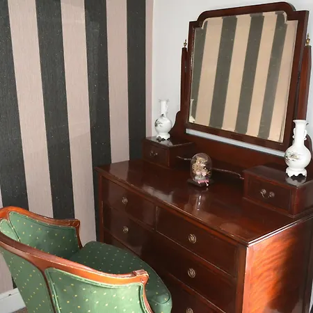 The Holmlea 3* Blackpool