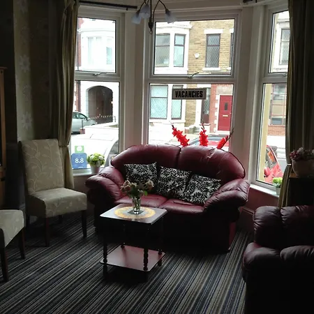 The Holmlea Guest house
