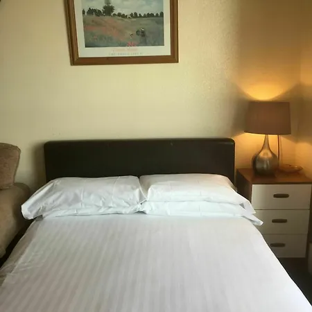 Adelphi Flats Apartment *