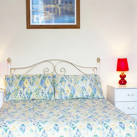 Adelphi Flats Apartment