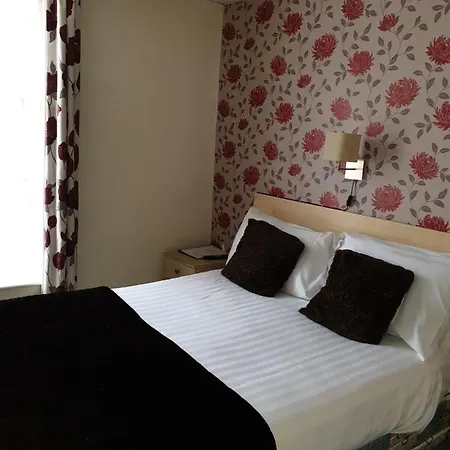The Montclair Bed & Breakfast 3*