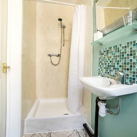 Martells Bed & Breakfast Blackpool