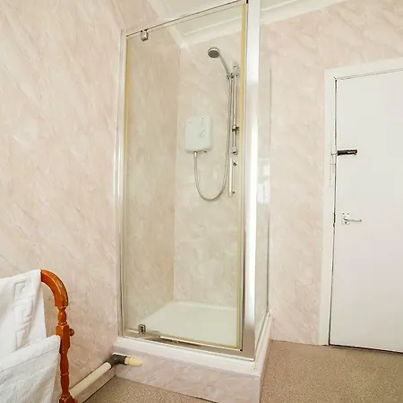 Martells Bed & Breakfast Blackpool