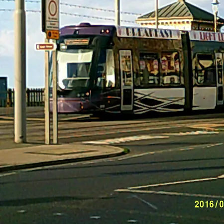 Olivers Konukevi Blackpool