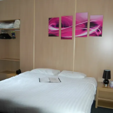 The Bromley Bed & Breakfast Blackpool