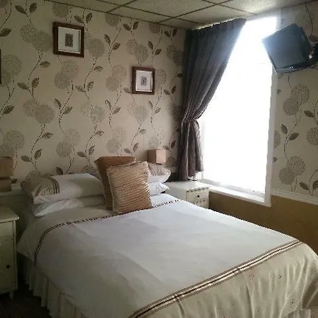 Holmside House Pensionat 4*