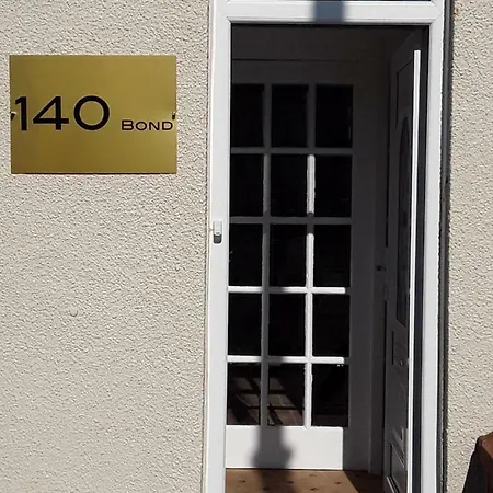 140 Bond Guest house Blackpool