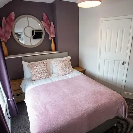 Guest house The Gables 2*