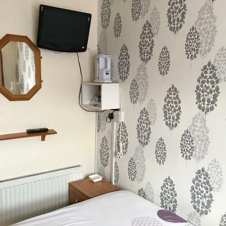 Bed & Breakfast Camelot House