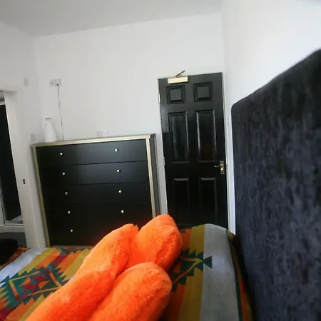 Hotel Half Moon Bay - Families & Couples Only