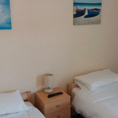 Delamere Apartment