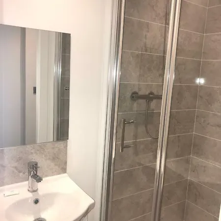 Winter Gardens Service By Balckpool Service Apartment *