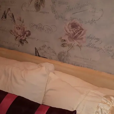The Fame Bed & Breakfast 3*