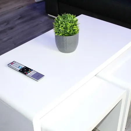 Apartment Reads Luxury Jacuzzi