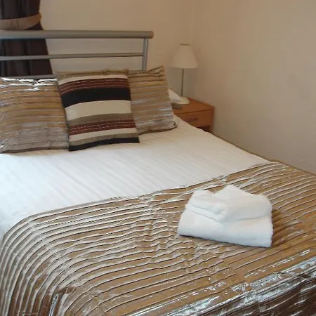 Lyric Hotel