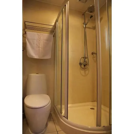 Skye Oceans Bed & Breakfast Blackpool