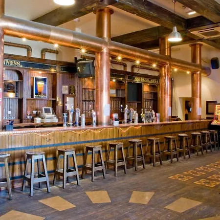诺布莱克城堡酒店及水疗中心 酒店