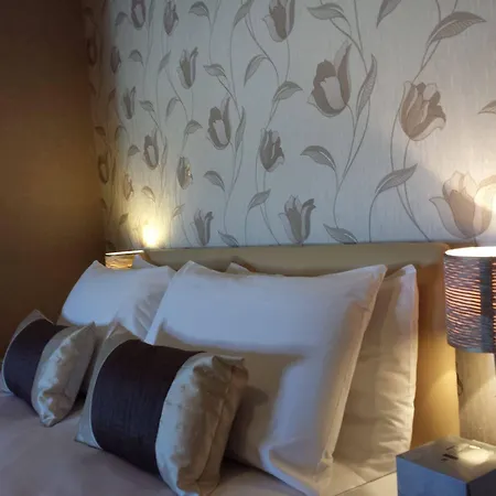 Mardonia 3* Blackpool