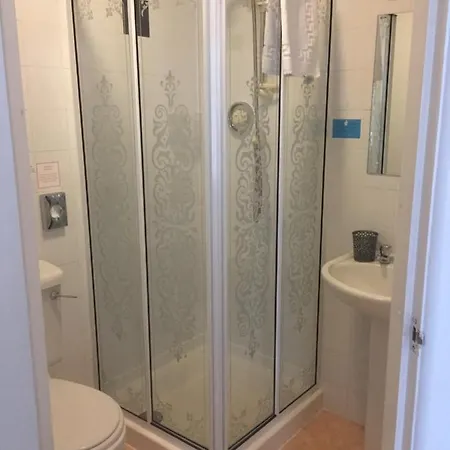 The Fernroyd 3* Blackpool