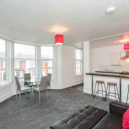 Cherry - Berry Apartment *