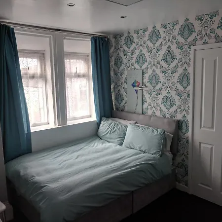 Bed & Breakfast Martells Blackpool