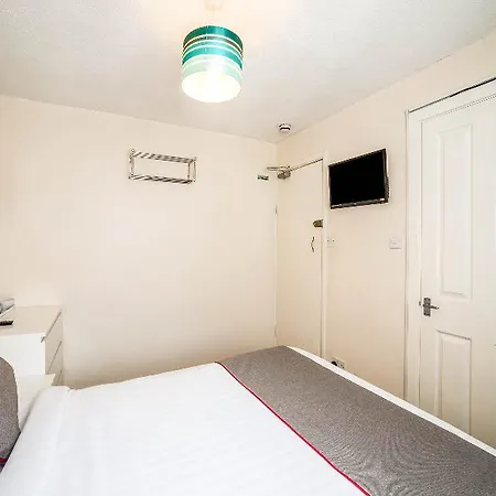 Martells Bed & Breakfast Blackpool