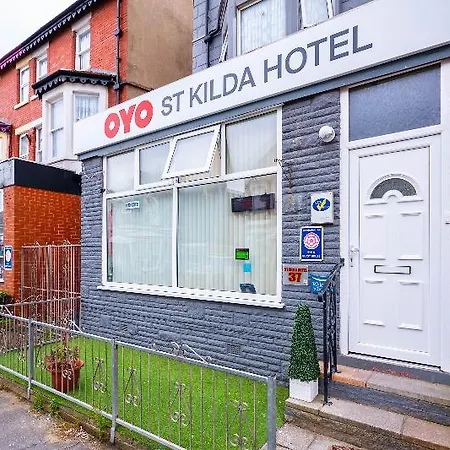 St Kildas, Hotel 3*
