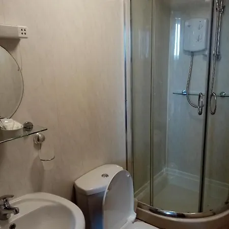 A&p At The Sheron House 4*