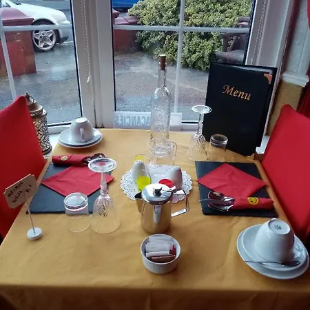 Affittacamere A&p At The Sheron House 4*